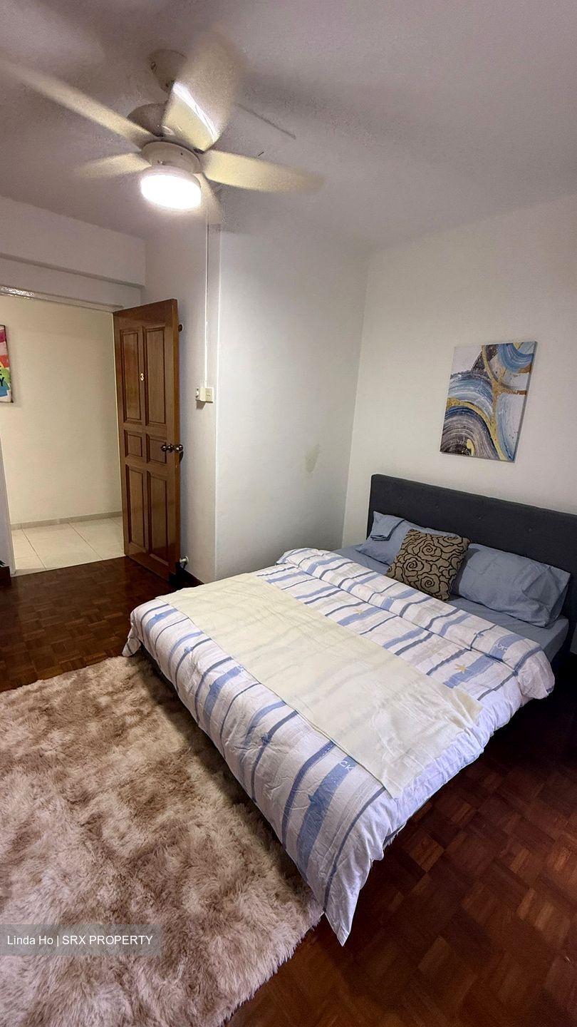 Pine Grove (D21), Condominium #565625121